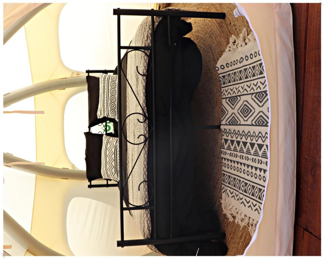 קאן Superbe Glamping Avec Terrasse Privative 5Min Mer מראה חיצוני תמונה